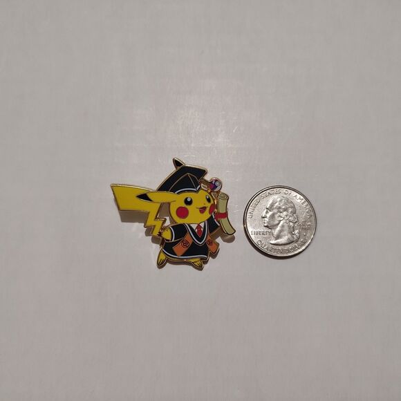 Pokemon TCG Pikachu 2023 Graduation Enamel Pin Official Nintendo Lapel Badge - Picture 3 of 3